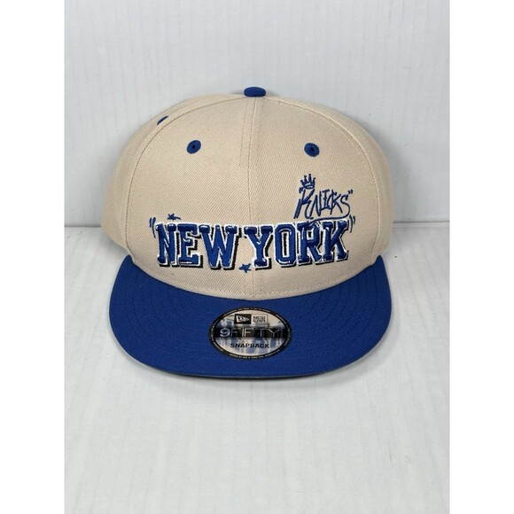 New Era New York Knicks Team Art 9FIFTY Hat Cap Adjustable Snapback NBA NWT - Picture 1 of 5